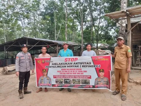 Polsek Batanghari Leko Sosialisasikan Larangan Aktivitas Minyak Ilegal di Pangkalan Bulian